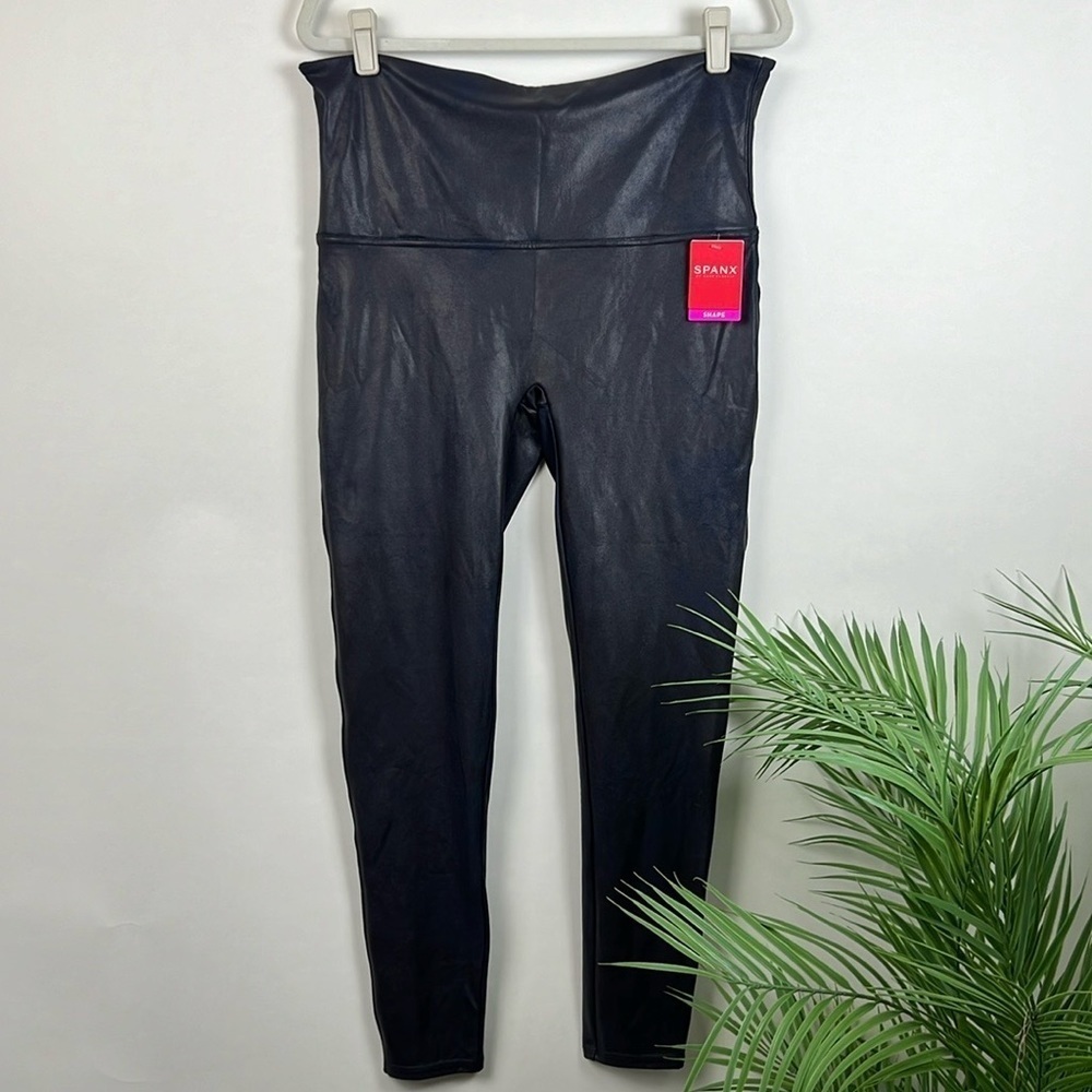 NWT Spanx Faux Leather Leggings Dark Navy Pants 2X - Picture 3 of 9